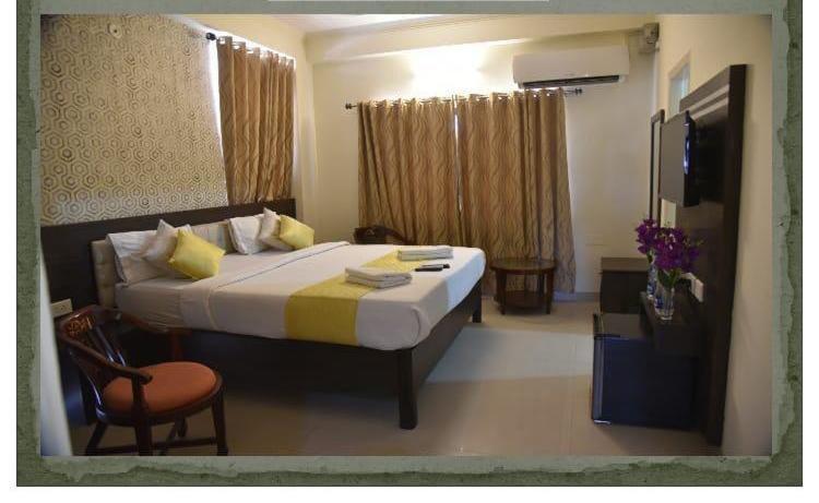Ganga Darshanam Guesthouse At Dashashwamedh Ghat Varanasi Exteriör bild