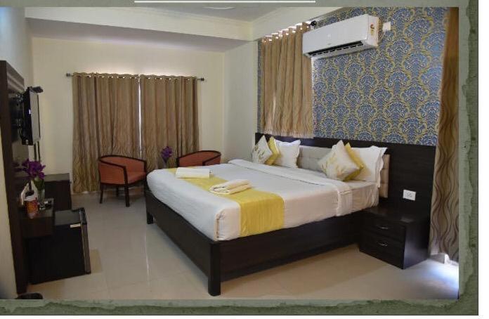 Ganga Darshanam Guesthouse At Dashashwamedh Ghat Varanasi Exteriör bild