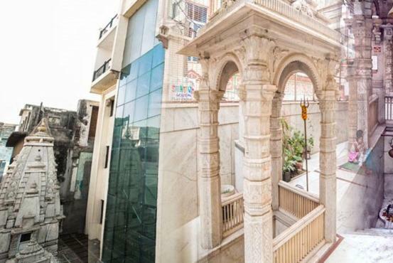 Ganga Darshanam Guesthouse At Dashashwamedh Ghat Varanasi Exteriör bild